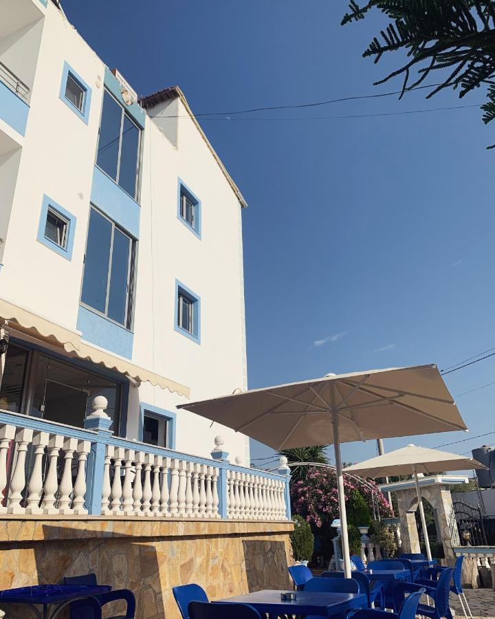 Esmeralda Hotel & Restaurant クサミル エクステリア 写真