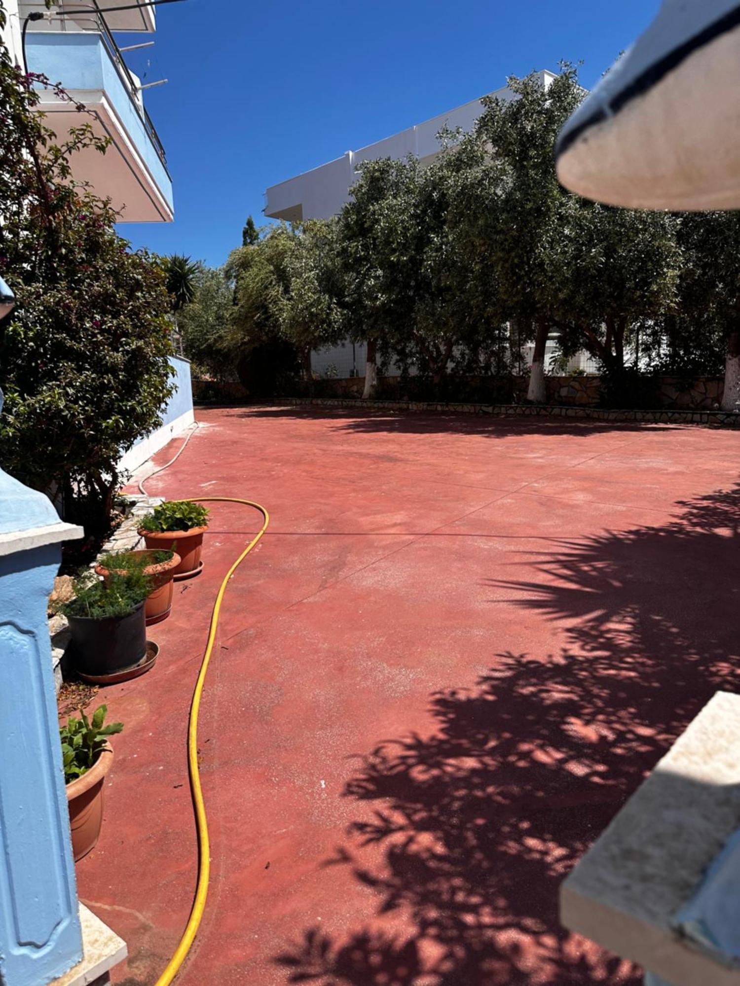 Esmeralda Hotel & Restaurant クサミル エクステリア 写真